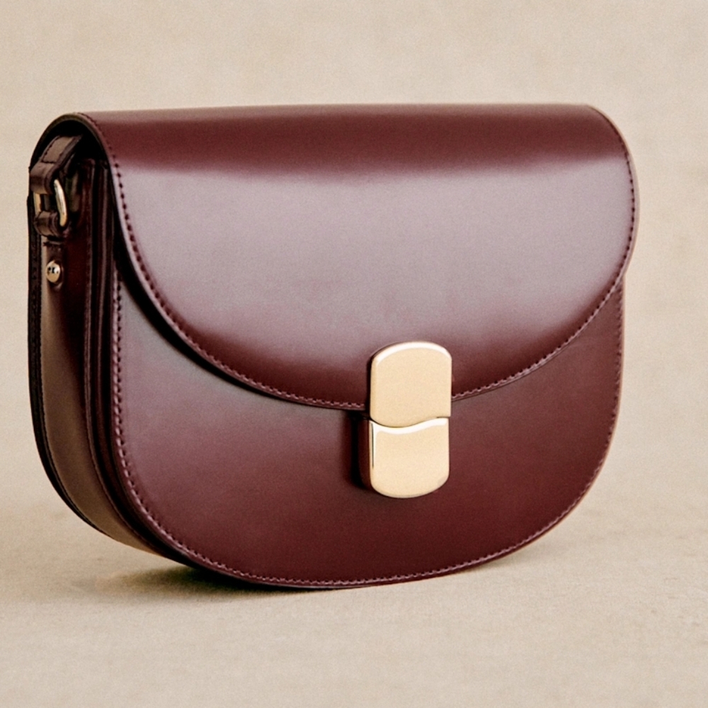 Sezane Claude Bag Glossy Burgundy - Size TU